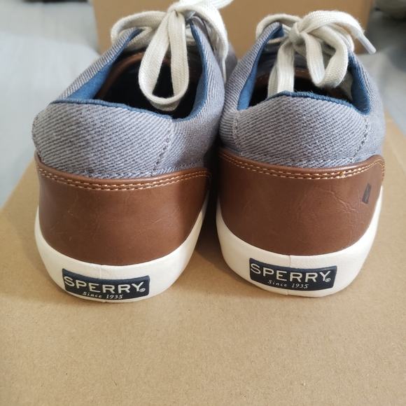 Sperry boys shoe - Picture 3 of 4